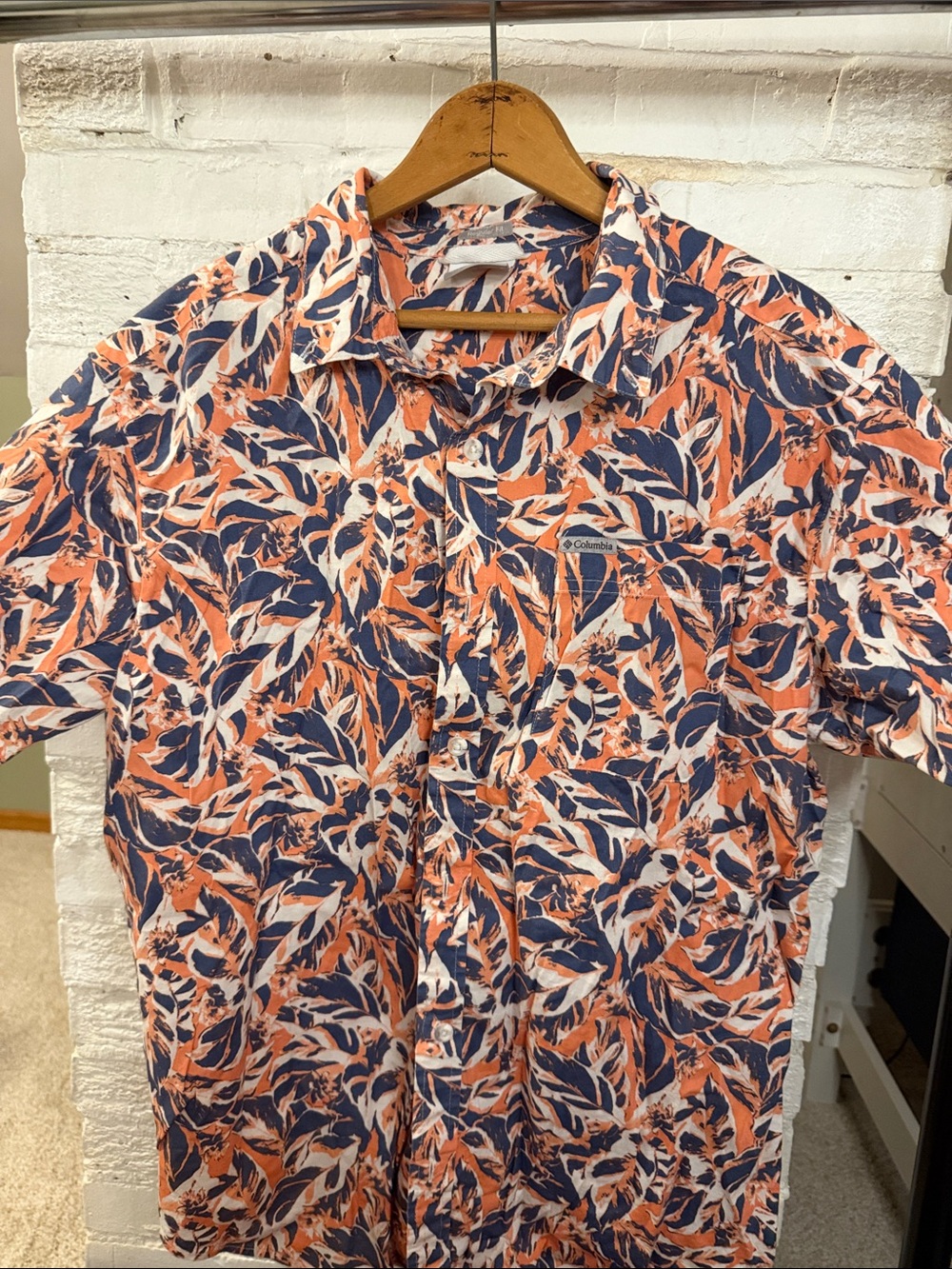 Columbia Short-Sleeve Button-Up Shirt — Navy, Coral & White Leaf Print